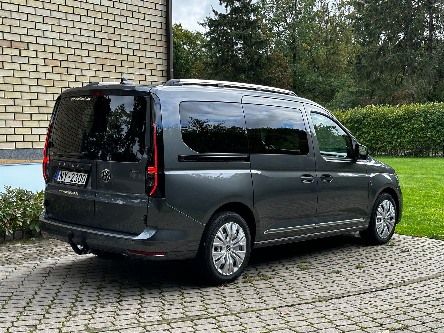 VW Caddy Maxi Comfortline 4X4